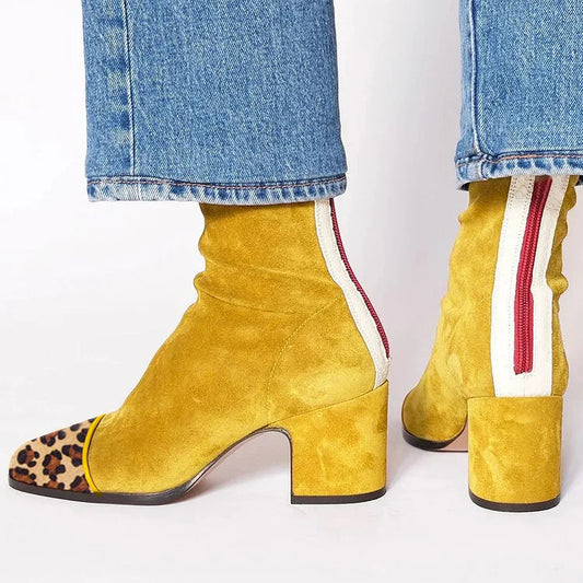 Tacones de Animal Print con Abrojo