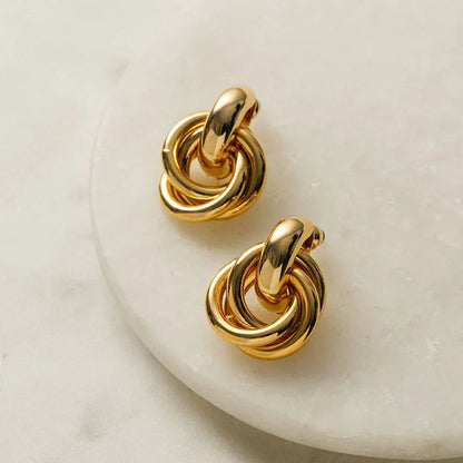 Aretes Statement Entrelazados | Oro Blanco