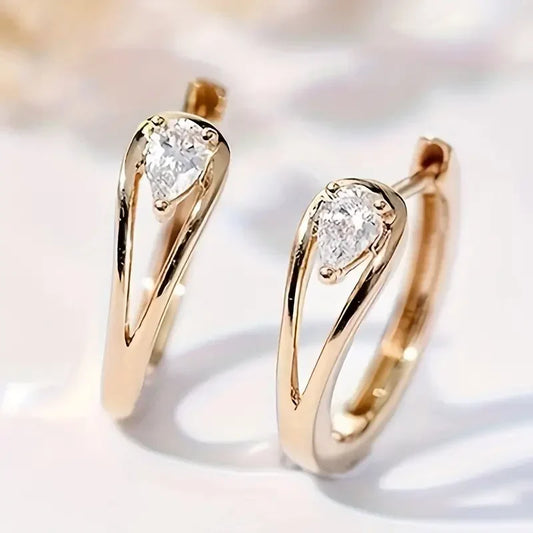Aretes Colgantes de Zirconia Dorados Exquisitos | Oro