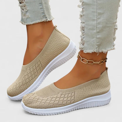 Clara – Zapatillas ortopédicas slip-on